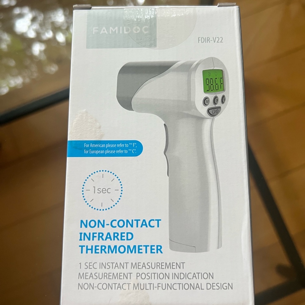 Infrared no contact digital thermometer . NWT
